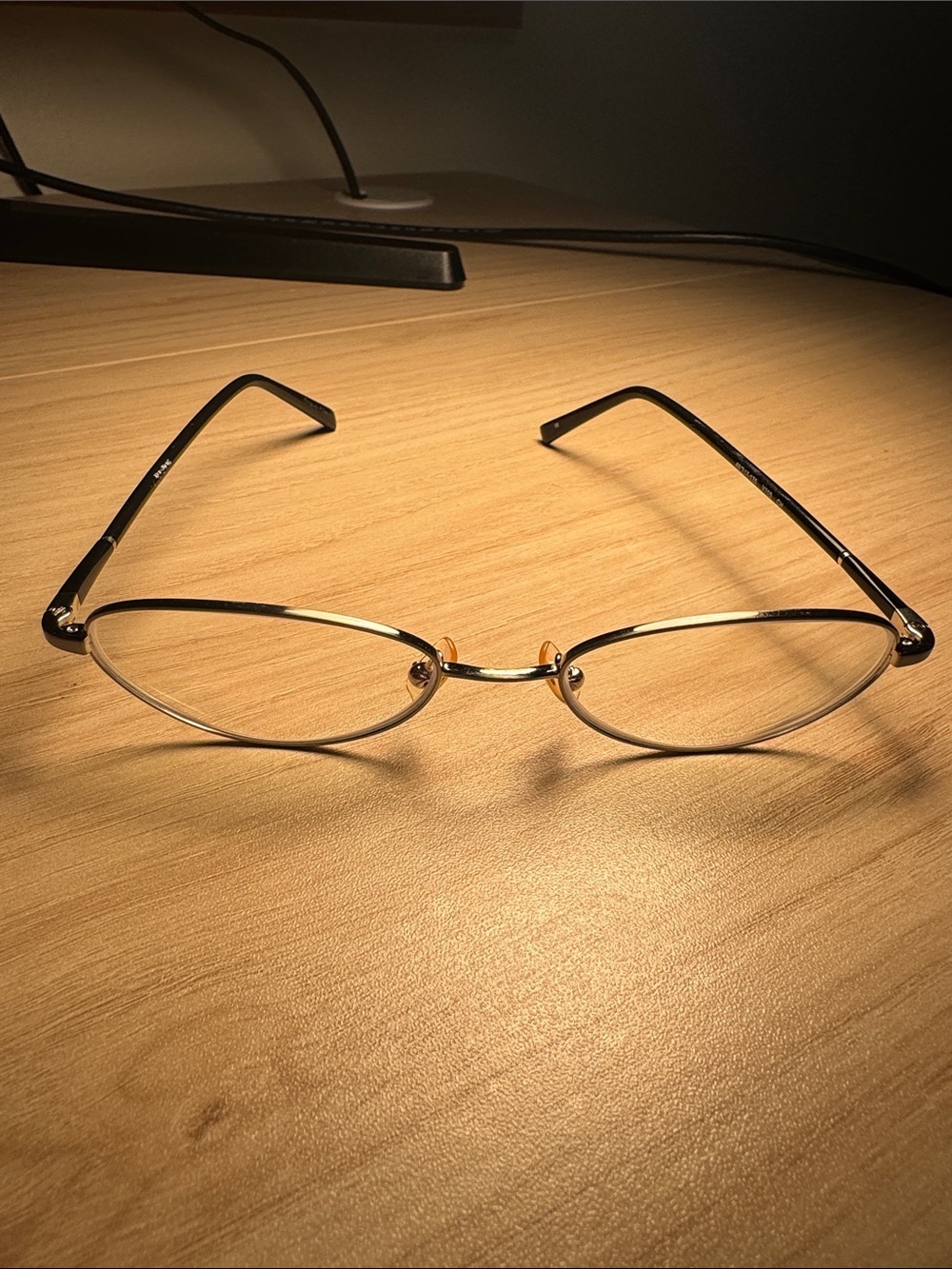 Vera Wang Oval Glasses